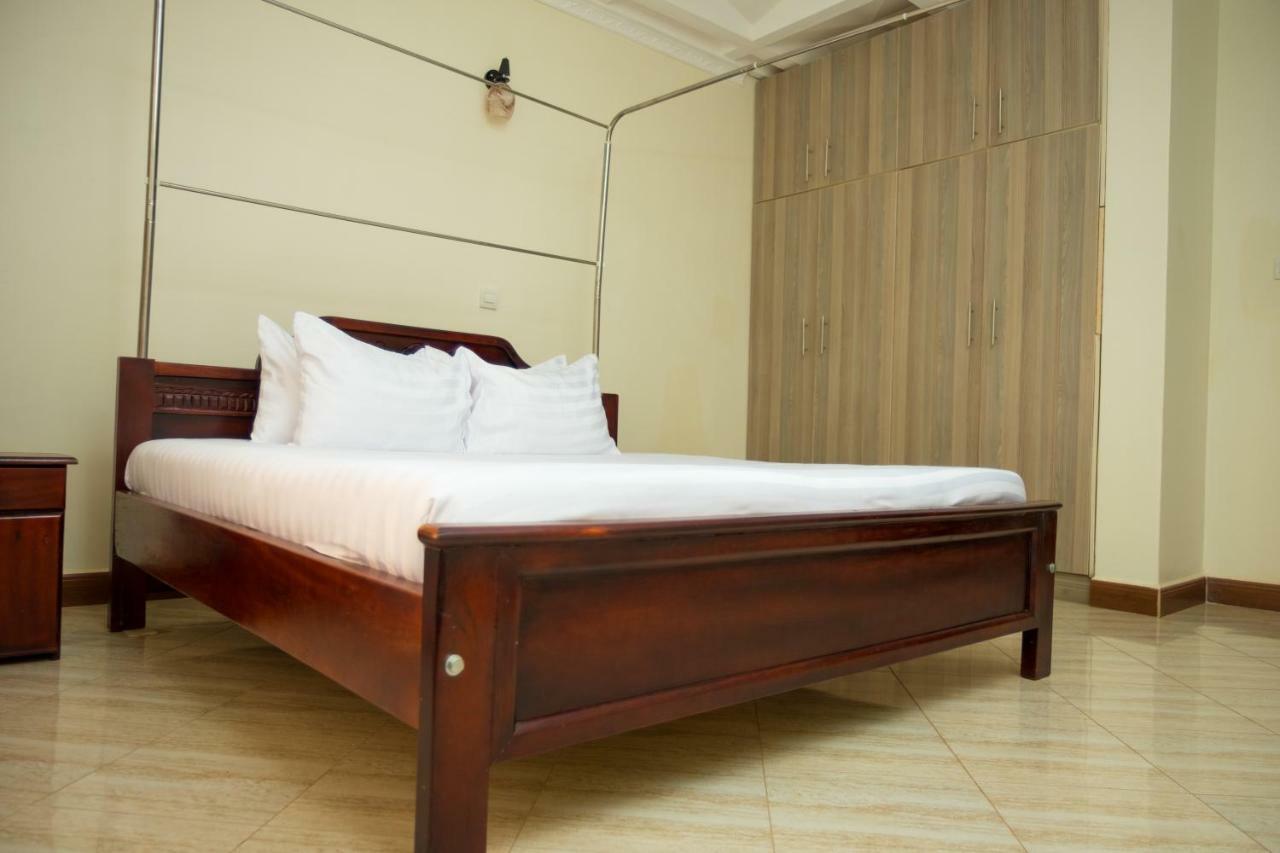 Kampala Suburbs Apartment Bagian luar foto